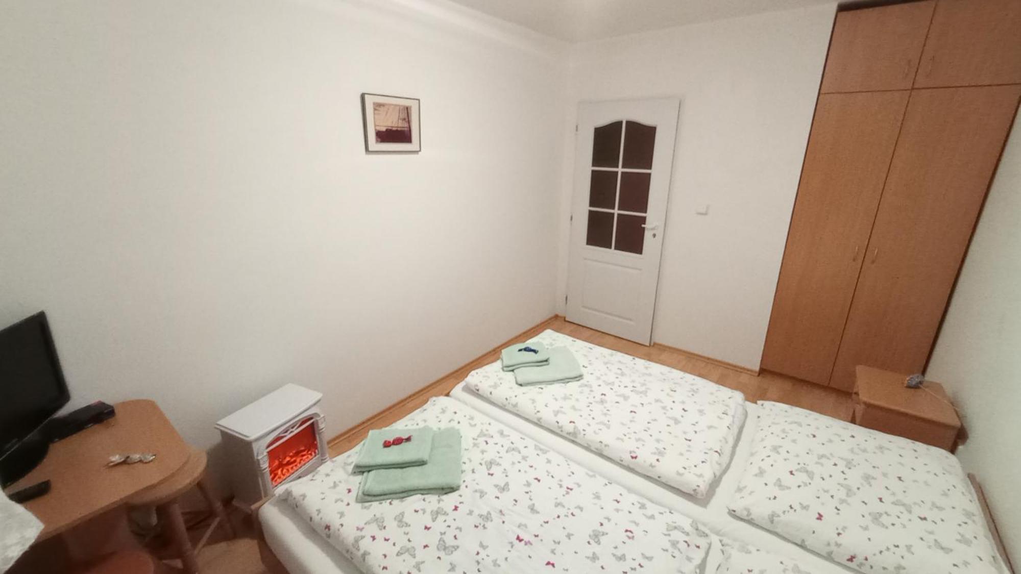 HannaH - Relax dom pod orechom - 2i rodinné štúdio so zdieľanou kuchyňou Trávnica Esterno foto